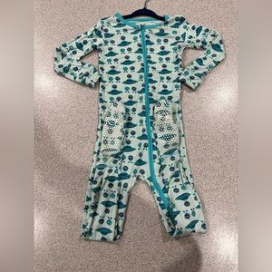 Kickee Pants footed pajamas size 4t